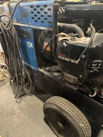  Miller Bobcat 225G Welder Generator 8000W 120/240V Phase 1 Ser# K0287452 (ship dims 60x36x45 x 730lbs) Image