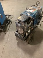  Miller Bobcat 225G Welder Generator 8000W 120/240V Phase 1 Ser# K0287452 (ship dims 60x36x45 x 730lbs) Image