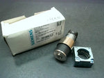  Siemens 3SB3500-4MD01 Key Selector Switch Image