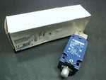  Telemecanique XCKJ167DSC8 Limit Switch 30V 4AMax Pilot Duty Image