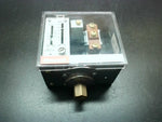  Honeywell L404F 1102 Pressure Switch Pressuretrol Controller 10-150PSI Image