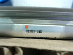  SMC CQ2B32-35DZ Pneumatic Cylinder 32mm Bore 35mm Stroke Image