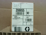  Graco 208855 Stainless Steel Fluid Gauge w/ Dampener 0-300psi Image