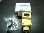  Banner Q45BW22DLQ1 Solid State Long Range Diffuse Mode Sensor 90-250VAC 300mA Image
