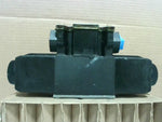  Vickers DG4V-3-2C-M-FW-B6-60 Hydraulic Directional Control Valve 5000psi 120VAC Image