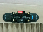  Vickers DG4V-3-2C-M-FW-B6-60 Hydraulic Directional Control Valve 5000psi 120VAC Image