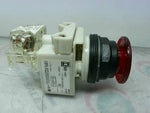  SQUARE D 9001SKR9P1RH13 Red Push Button Switch Image