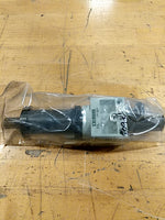  Numatics P22B-02C Particulate Filter/Regulator 1/4" NPT 5 MIC 0-125PSI Image