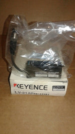  KEYENCE LV-21 AP SO (2372) LASER SENSOR AMPLIFIER Image