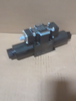 NACHI SS-G01-E3X-FG-D2-5404K Solenoid Valve Factory Sealed! Image
