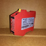  Allen Bradley MSR127T Guardmaster Safety Relay Image
