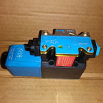  Vickers DG4V-3-2A-FPA4WL-07-HL7-60-EN476 Hydraulic Control Valve Image
