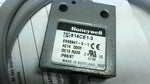  Honeywell Micro 914CE1-3 Limit Switch Image