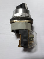  ALLEN BRADLEY 800TH2 SWITCH Image