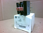  ALLEN BRADLEY 700PC40 CONTACT Image