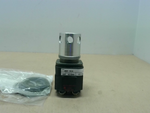  Allen Bradley 800T-PA16 Push Button Some With Gaurd Some WIthout 120V 50/60HZ Image