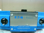  Vickers DG4S4-016C-U-B-60 Pilot Valve 120VAC Nice! Image