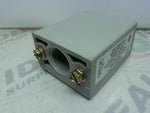  Allen Bradley 42MTB-5000 Photoswitch Terminal Base 120 VAC 50/60 HZ Image