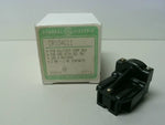  General Electric CR104G11 Mini Oiltight Contact Block 150V 1NO 1NC Image