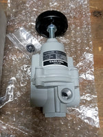  Foxboro B0123HF 1/4" NPT Pressure Regulator 250 PSI In 0.5-60 PSI Out Image