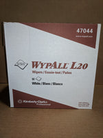  Kimberly-Clark WYPALL L20 Textured Wipes White 9.1" X 16.8" Pop-Up Dispenser Pack 88 Count Pack Image