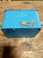  Vickers F3-DGFN-06-50 Flow Control Valve No Box Image