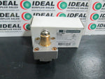  TELEMECANIQUE ZCKE67 SWITCH Image