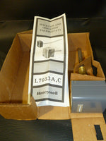  Honeywell L7033A1165 Insertion Thermostat L7033A Image