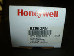  Honeywell BZE6-2RN Enclosed Limit Switch Image
