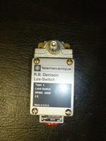  Telemecanique Type L Limit Switch Nema A600 L100WS2M1 Image