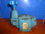  VICKERS, - 626076 HYDRAULIC REDUCING VALVE XG 03 3F 30 Image