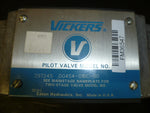  VICKERS, 297245 DG4S4016C5 PILOT VALVE Image