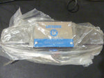  Vickers Pilot Valve  297239 DG4S4 018C 50 Image