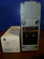  ALLEN-BRADLEY, - 802PR-LBAB1 PROXIMITY SWITCH FRONT SENSING Image