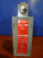  ALLEN-BRADLEY, - 802XR-AF7 LIMIT SWITCH SEALED CONTACT Image