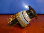  ALLEN-BRADLEY - 800T-D2D1 PUSHBUTTON BLACK MUSHROOM W/1NO CONTACT Image