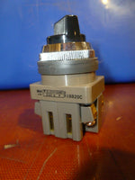  IZUMI - 41-10569 SELECTOR SWITCH 2POS MANTAINED 1NO 1NC Image