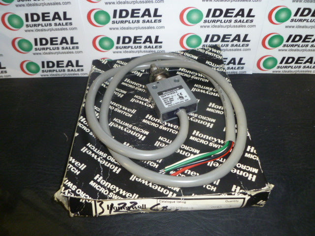 Honeywell 914CE29-3 Micro Switch Limit Switch Top Roller Plunger Perp ...