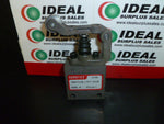  VALVE, NUMATICS O1CLA4-1 AIR LIMIT, RD811634 00590 Image