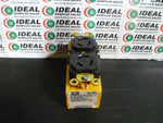  Hubbell HBL7580G Duplex Receptacle 2P 3W Grounding 15A/125V 10A/250V Image
