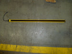  Banner SLSCE14-900P8 EZ-Screen 14/30 Series Light Curtain Transmitter Image