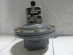  FISHER CONTROLS TYPE98L REGULATOR Image