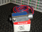  Honeywell 1LN1-5-RH Switched, Industrial Limit Switch Image