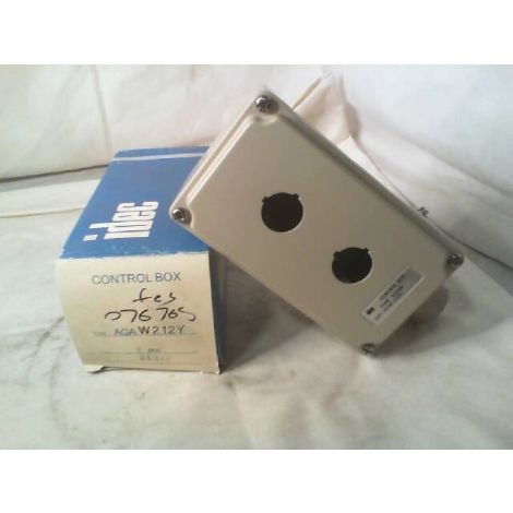 IDEC AGAW212Y CONTROL BOX New in Box