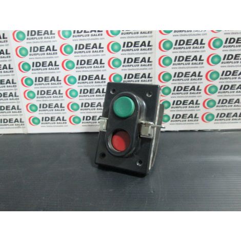 REES 04062-432 Maintained Single Gang Start/Stop Control w/Lockout 2NO/2NC